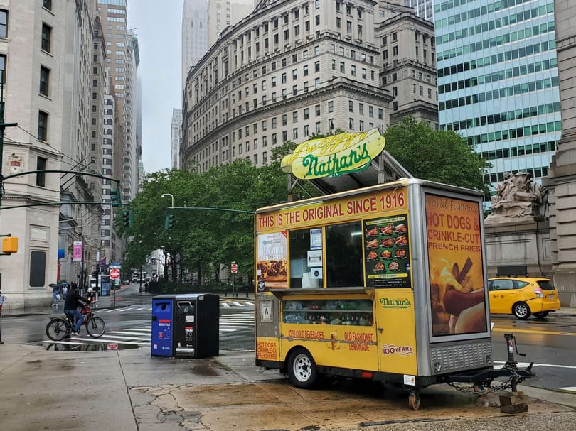 Nathan's Hot Dog Cart, Battery Park