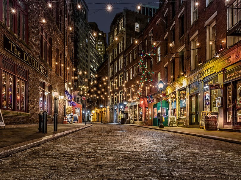 stone-street-manhattan-nyc