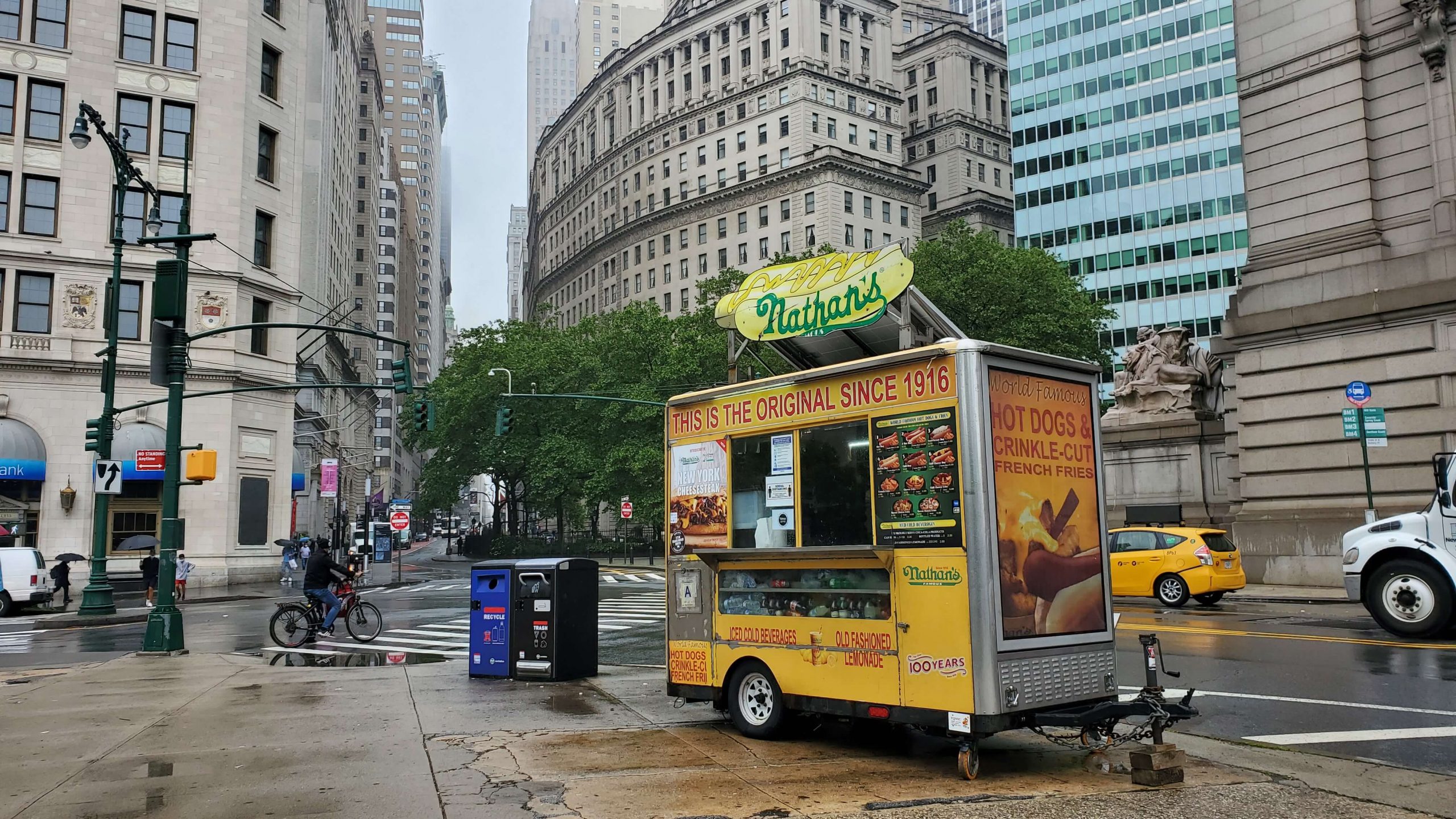 Nathan's Hot Dog Cart, Battery Park